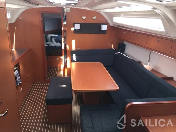Bavaria 41 Cruiser - Yacht Charter Sailica