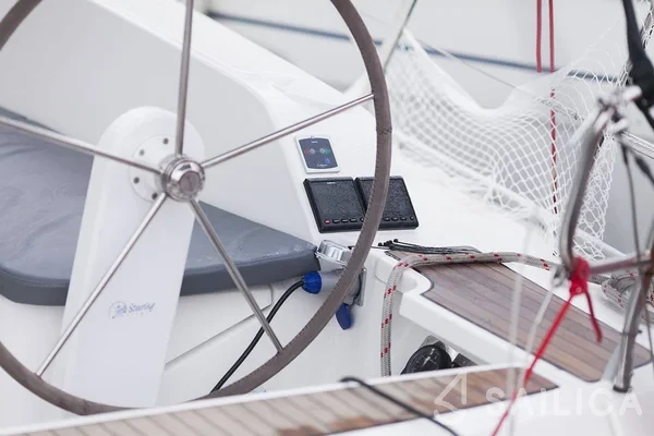 Bavaria 41 Cruiser - Yacht Charter Sailica