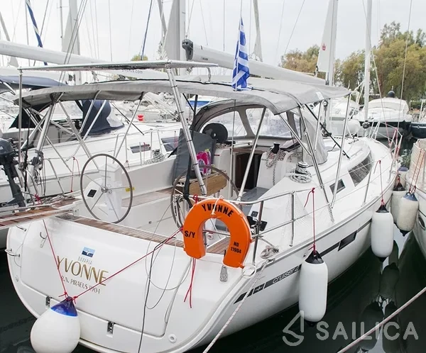 Bavaria 41 Cruiser - Yacht Charter Sailica