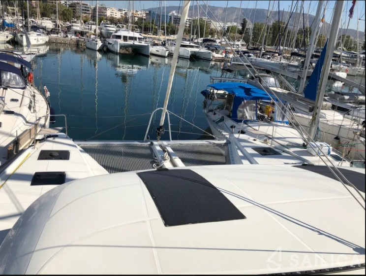 Lagoon 50 - Yacht Charter Sailica