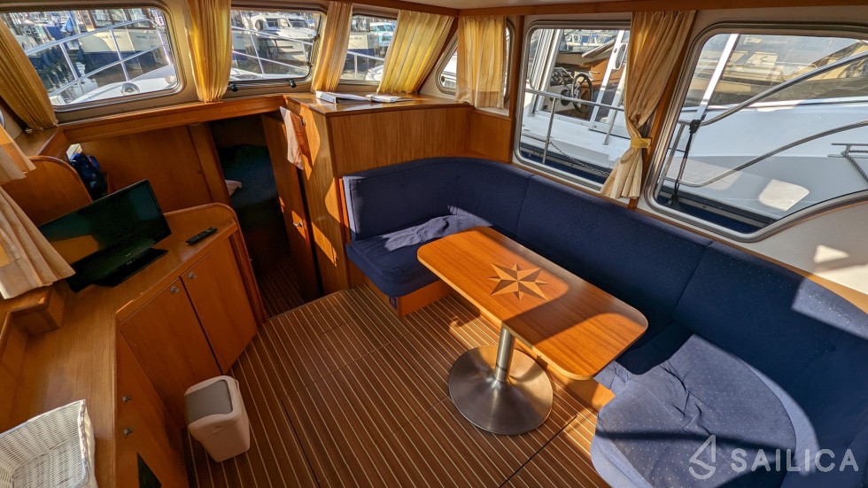 Pedro Skiron 35  - Yacht Charter Sailica