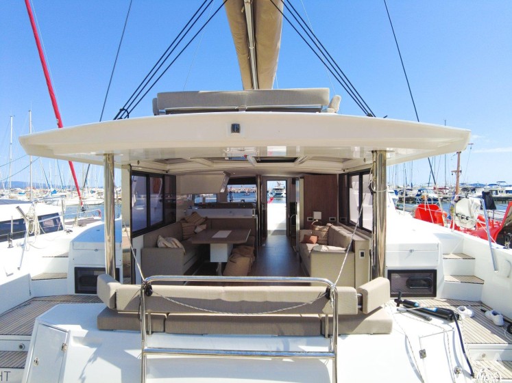 Bali 4.4 - Yacht Charter Sailica