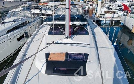 Dufour 390 Grand Large - Yacht Charter Sailica