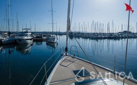 Dufour 430 - Yacht Charter Sailica