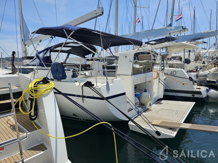 Bavaria C57 Holiday - Yacht Charter Sailica