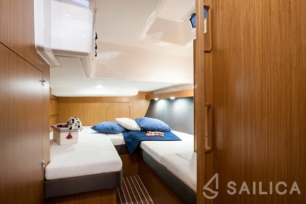 Bavaria Cruiser 56 - Yacht Charter Sailica