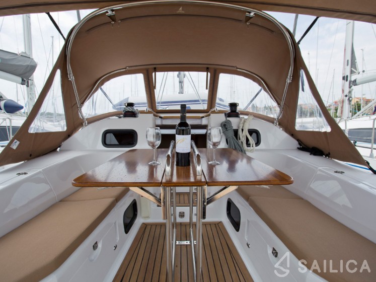 Elan 40 Impression - Yacht Charter Sailica