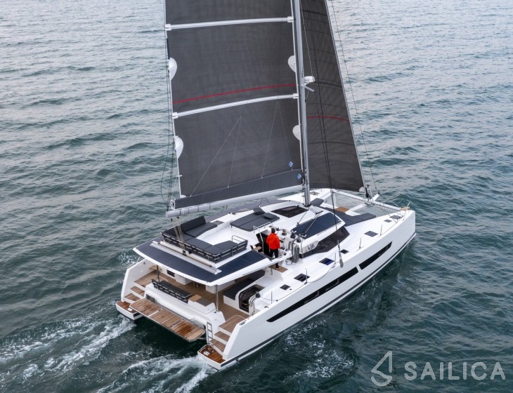 Aura 51 - Yacht Charter Sailica