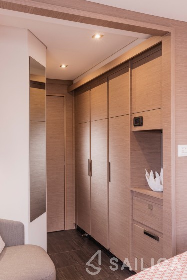 Aura 51 - Yacht Charter Sailica