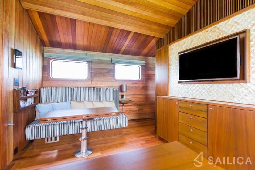 Custom Built - Yacht Charter Sailica
