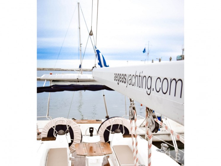 Bavaria 40 - Yacht Charter Sailica