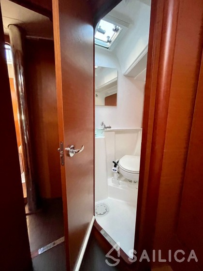 Dufour 460 GL - Yacht Charter Sailica