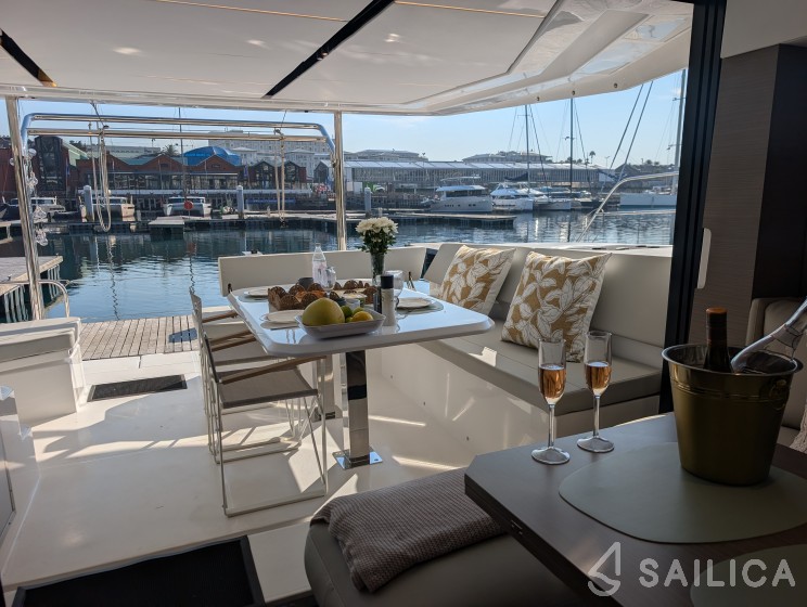 Leopard 46 - Yacht Charter Sailica