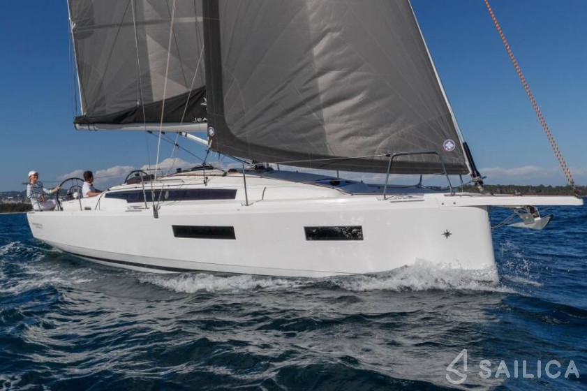 Sun Odyssey 350 - Yacht Charter Sailica