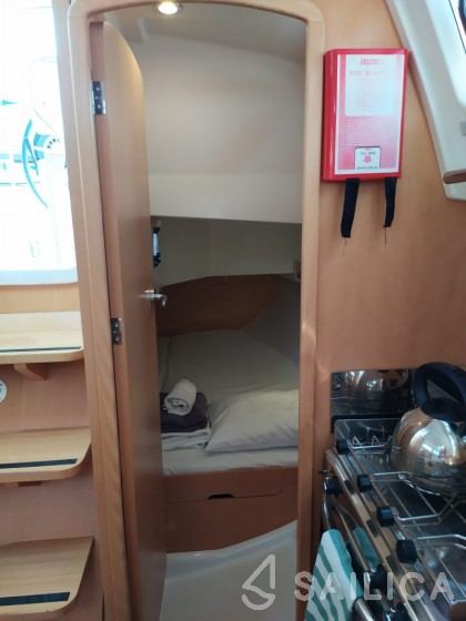 Sun Odyssey 319 - Yacht Charter Sailica