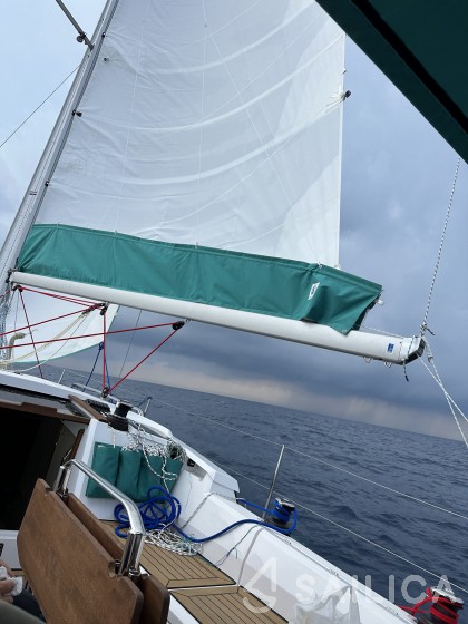 Maxus 35 - Yacht Charter Sailica