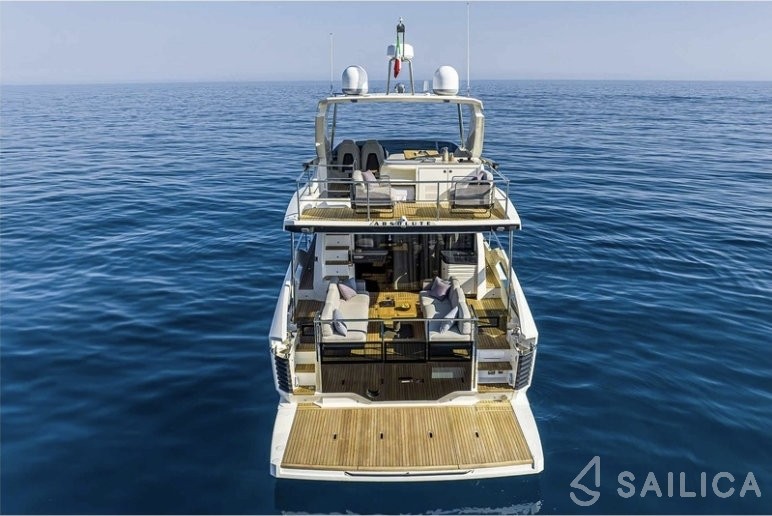 Absolute 58 - Yacht Charter Sailica