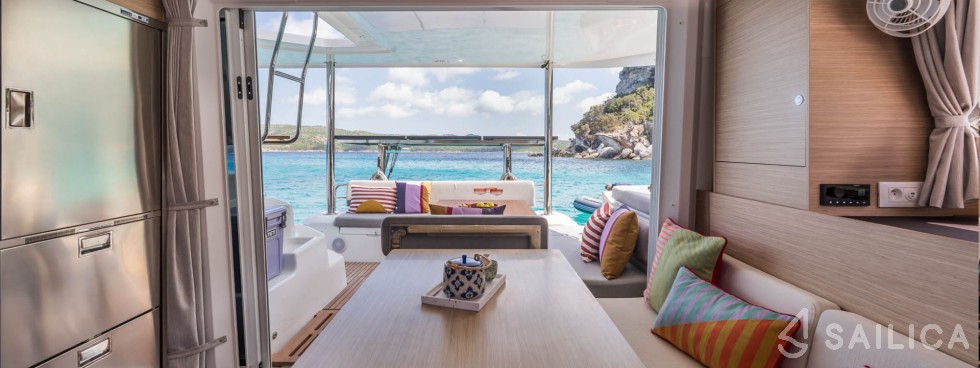 Lagoon 38 - Yacht Charter Sailica