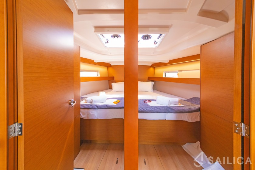 Sun Odyssey 440 - Yacht Charter Sailica