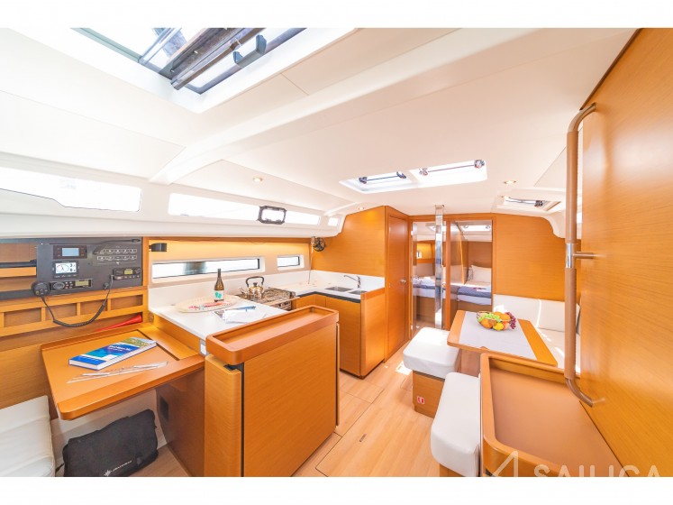 Sun Odyssey 440 - Yacht Charter Sailica