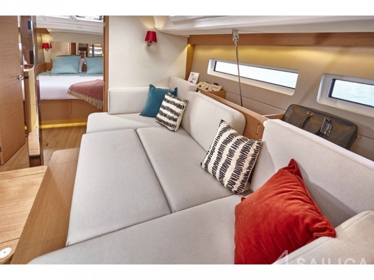 Sun Odyssey 440 - Yacht Charter Sailica