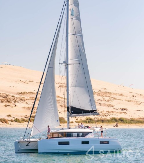 Lagoon 46  - Yacht Charter Sailica