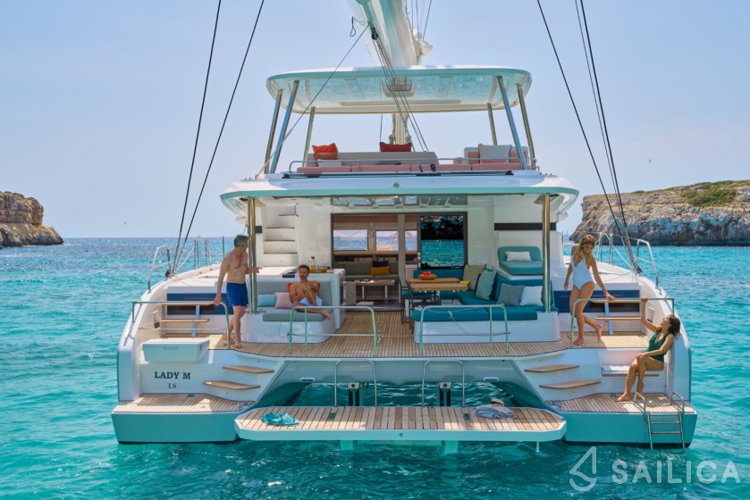 Lagoon 55 - Yacht Charter Sailica