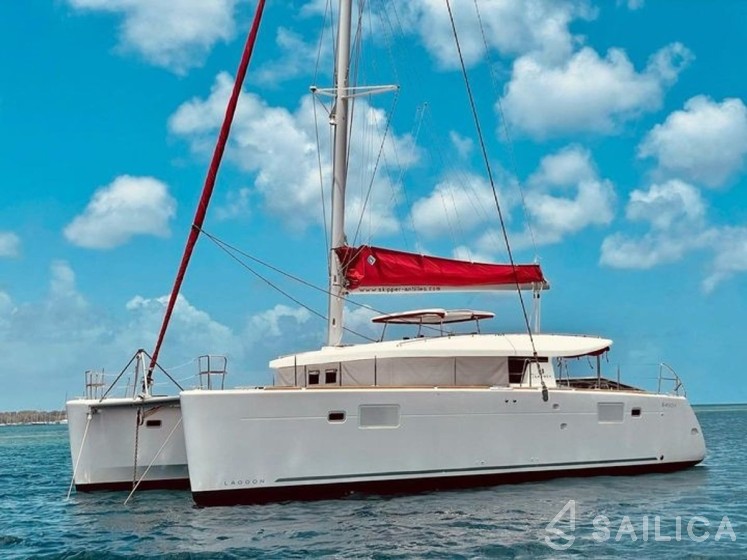 Lagoon 450 S - 4 + 2 cab. - Yacht Charter Sailica