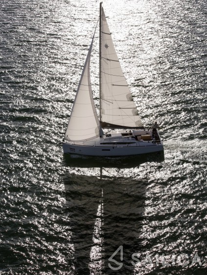 Sun Odyssey 349 - Yacht Charter Sailica
