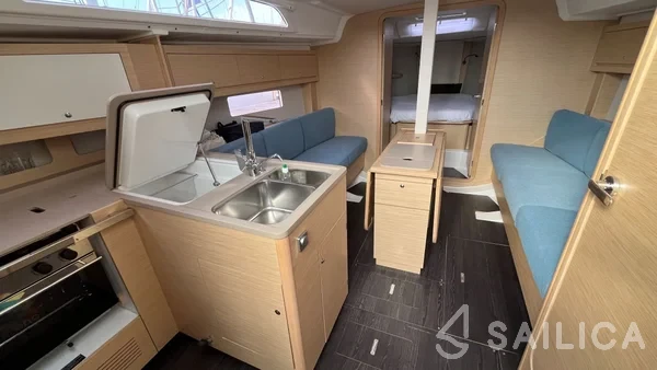 Dufour 37 - Yacht Charter Sailica