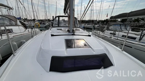Dufour 37 - Yacht Charter Sailica