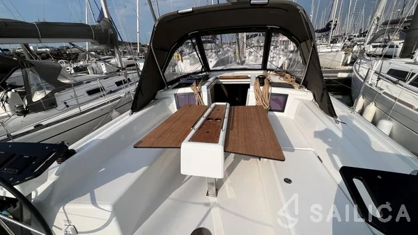 Dufour 37 - Yacht Charter Sailica