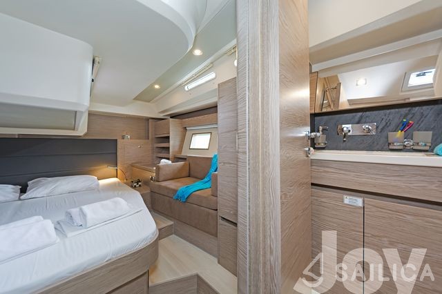 Hanse 548 - Yacht Charter Sailica