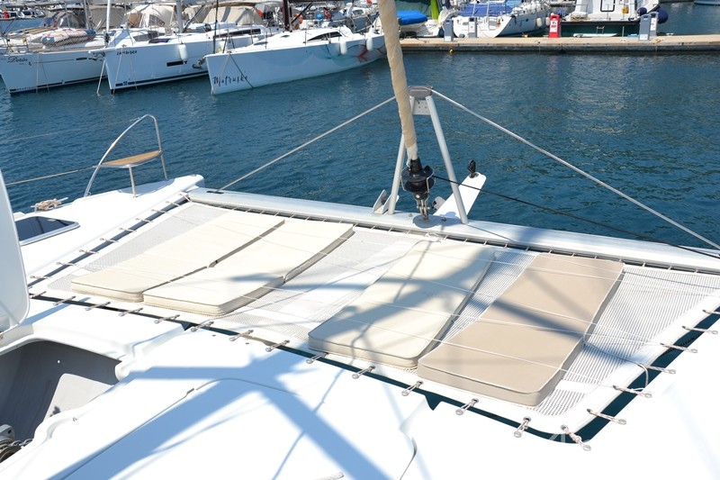 Helia 44 - Yacht Charter Sailica