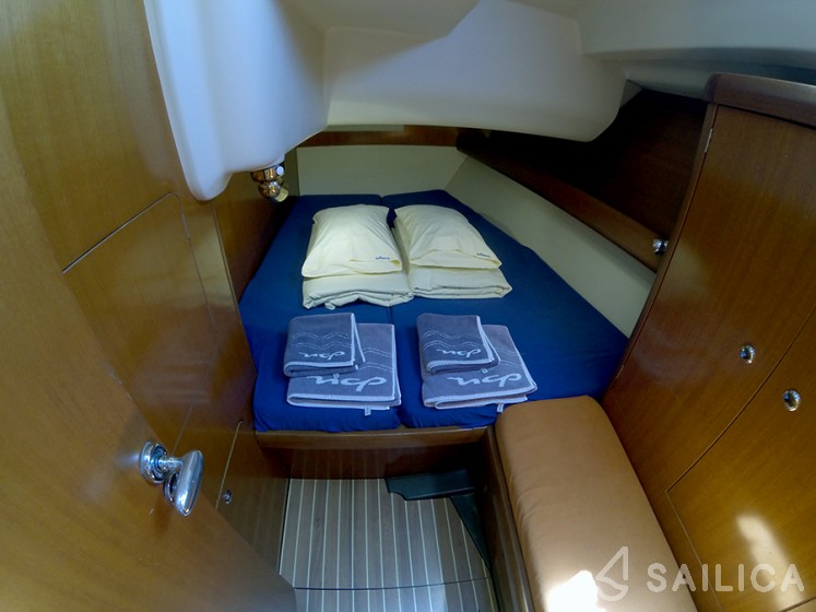 Grand Soleil 45 - Yacht Charter Sailica