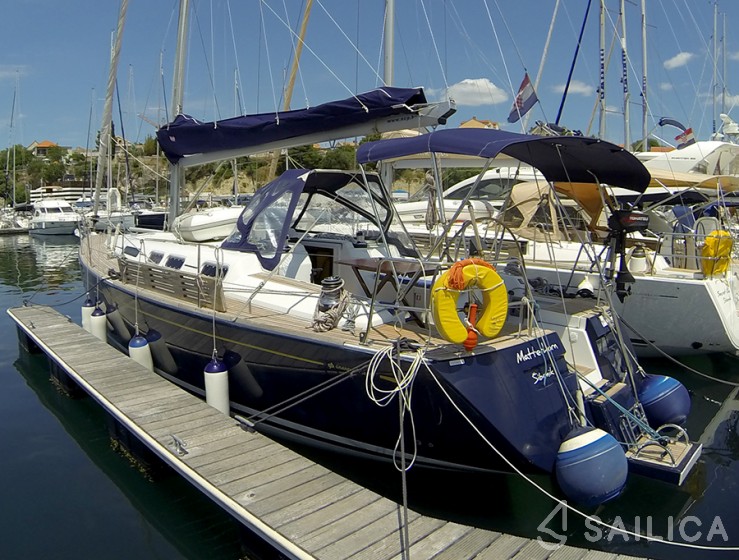 Grand Soleil 45 - Yacht Charter Sailica
