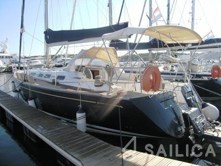 Grand Soleil 45 - Yacht Charter Sailica