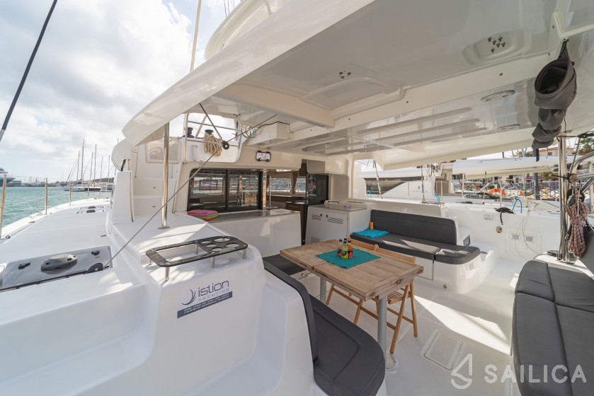 Lagoon 46  - Yacht Charter Sailica