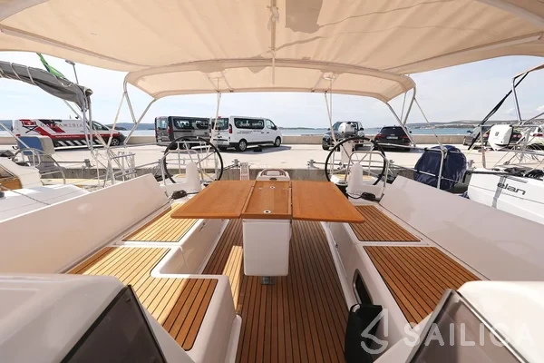 Sun Odyssey 440 - Yacht Charter Sailica