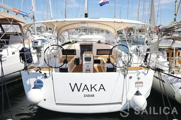 Sun Odyssey 440 - Yacht Charter Sailica