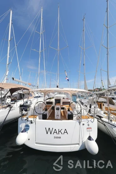 Sun Odyssey 440 - Yacht Charter Sailica
