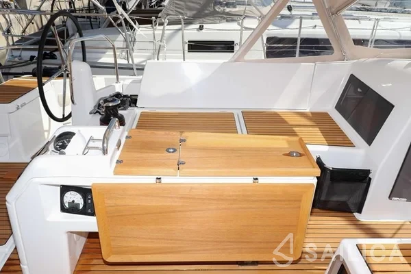 Sun Odyssey 440 - Yacht Charter Sailica