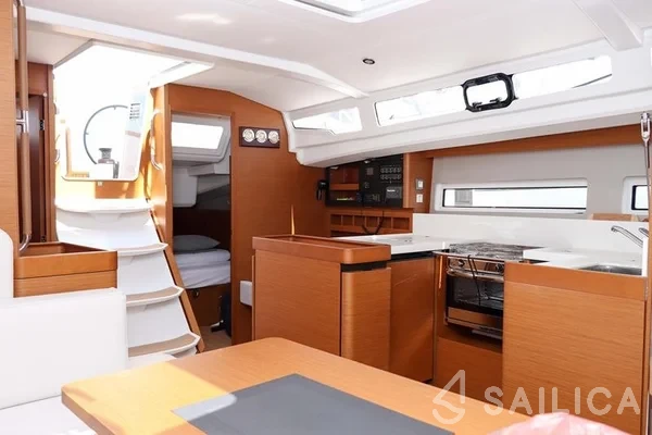 Sun Odyssey 440 - Yacht Charter Sailica