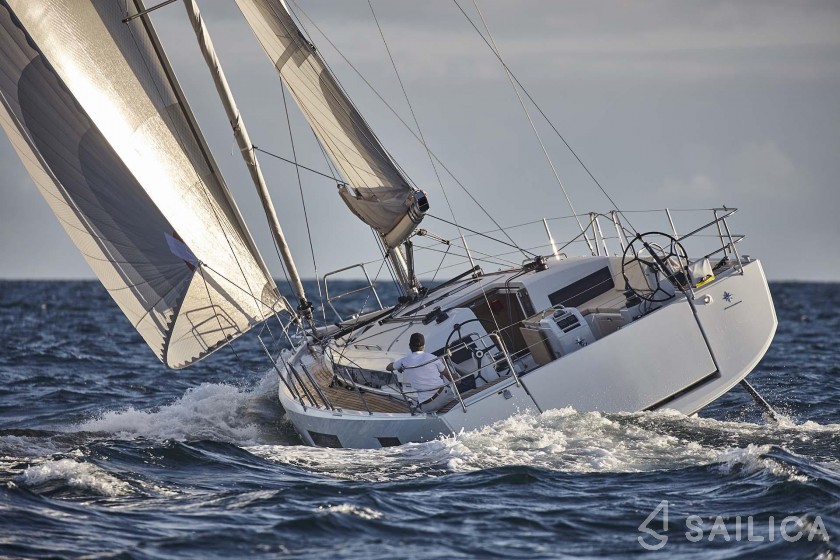 Sun Odyssey 440 - Yacht Charter Sailica