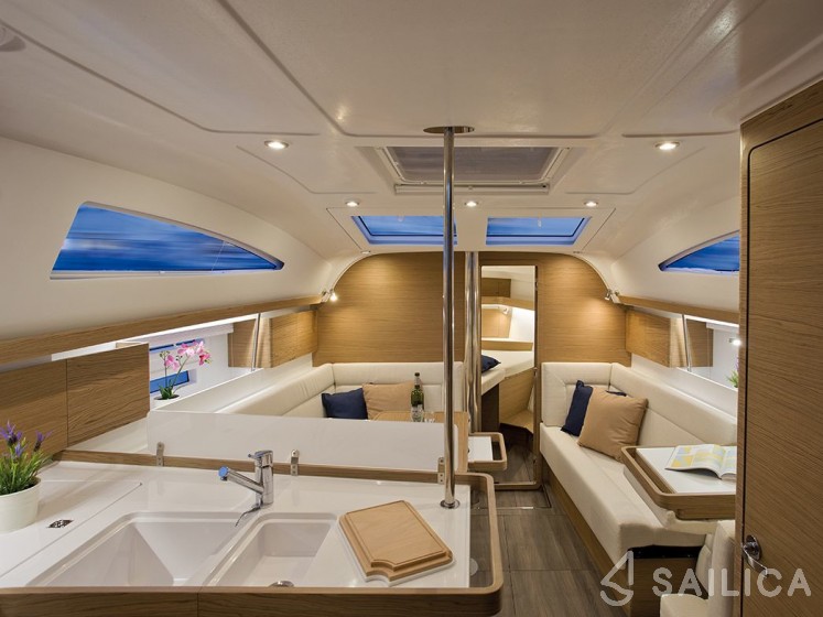 Elan 40 Impression - Yacht Charter Sailica