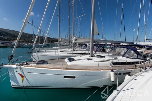 Sun Odyssey 479 - Yacht Charter Sailica