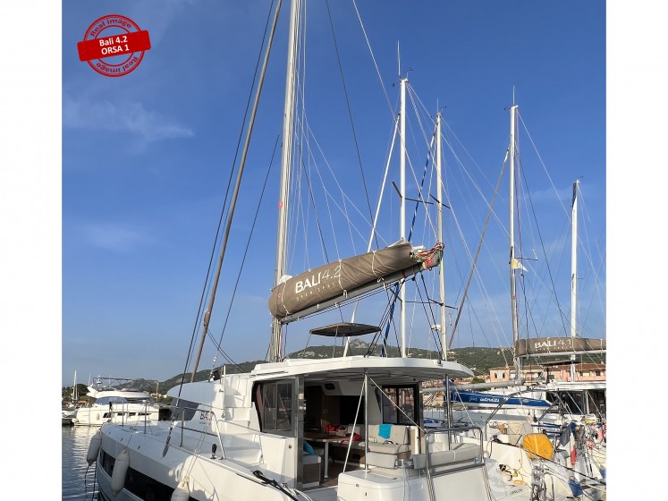Bali 4.2 - Yacht Charter Sailica