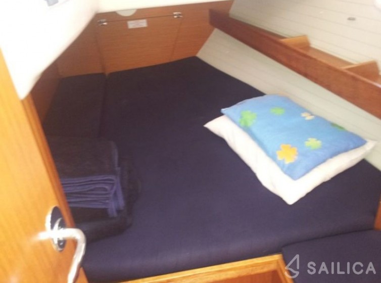Bavaria 43 Cruiser - Yacht Charter Sailica