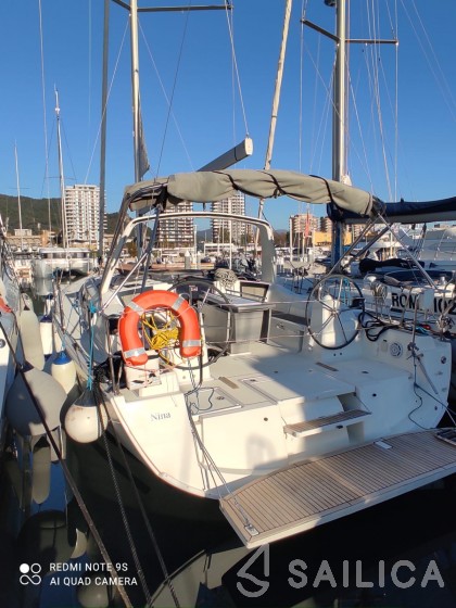 Oceanis 41.1 - Yacht Charter Sailica