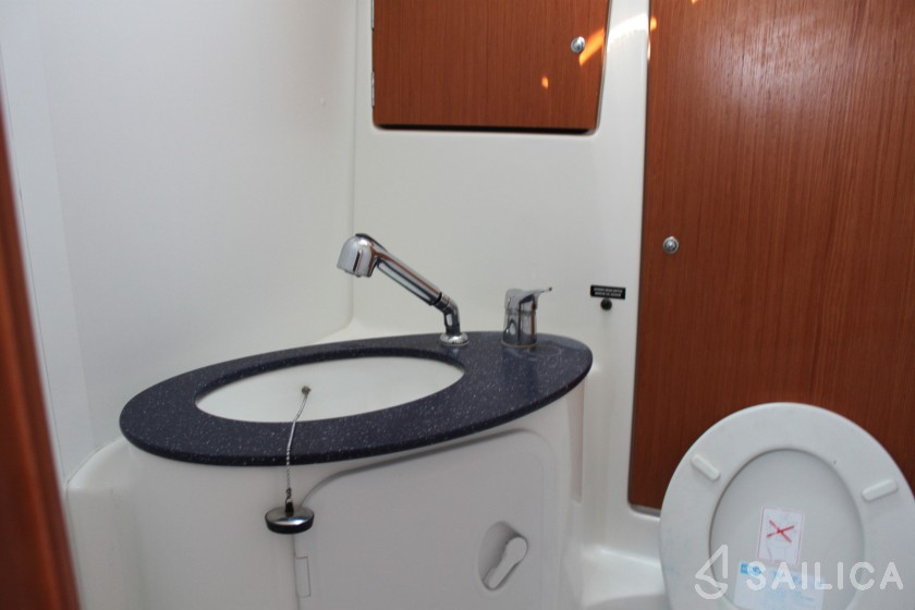 Cyclades 43.3 - Yacht Charter Sailica